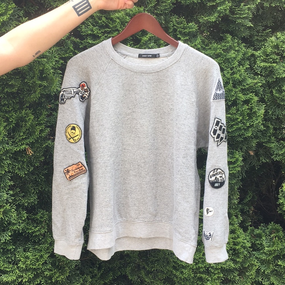 Obey patch crewneck